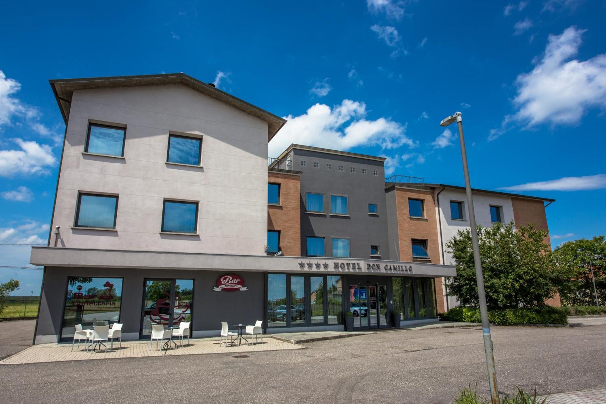 Hotel Don Camillo Brescello Exterior foto
